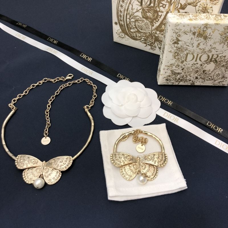 chr1st1an D10r bracelets